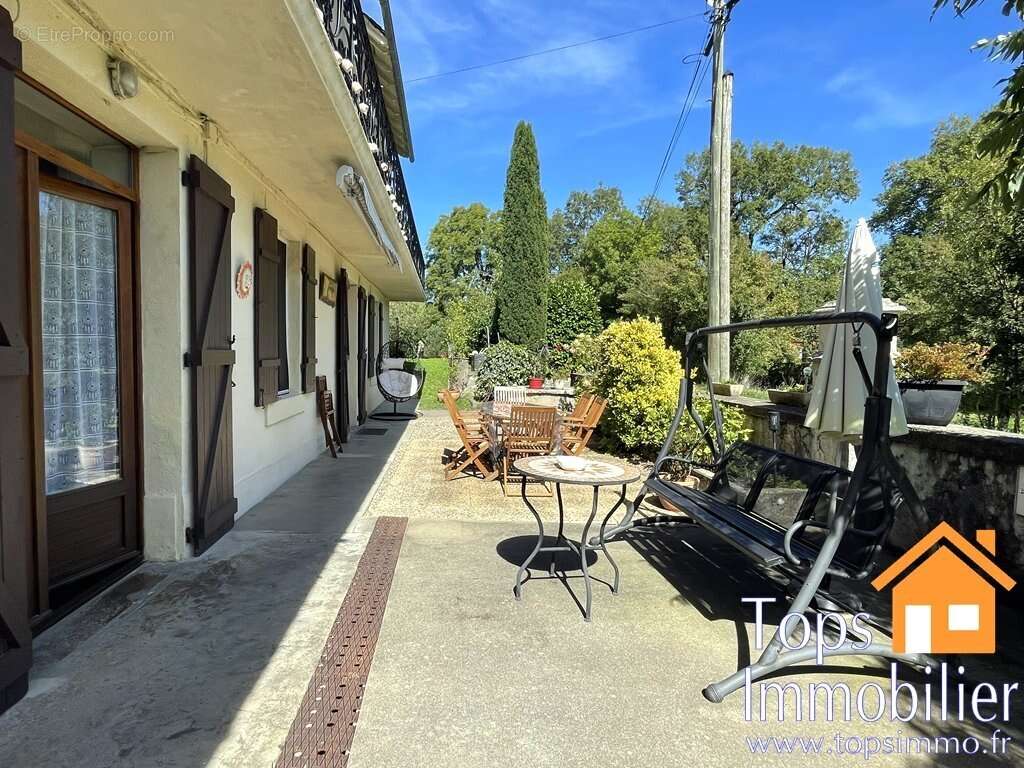 Maison à VILLENEUVE