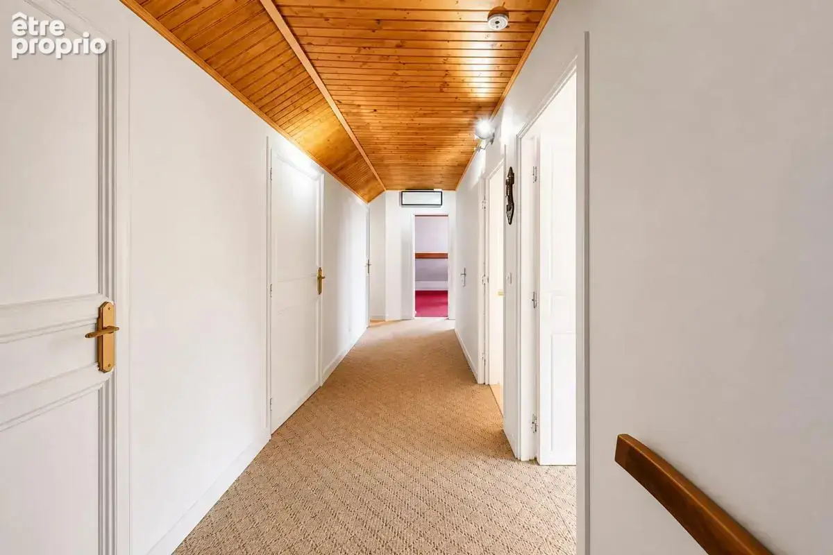 COURGENT : Maison - 203m²  sur 1380m2 de jardin - 5 à 6 chambres - photo 17