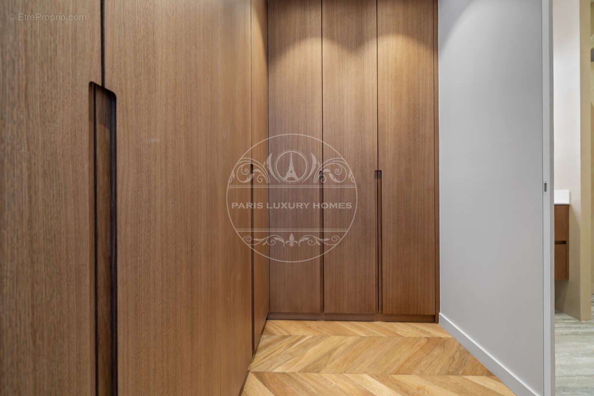 Superbe pied à terre à Paris 1er ! - photo 15