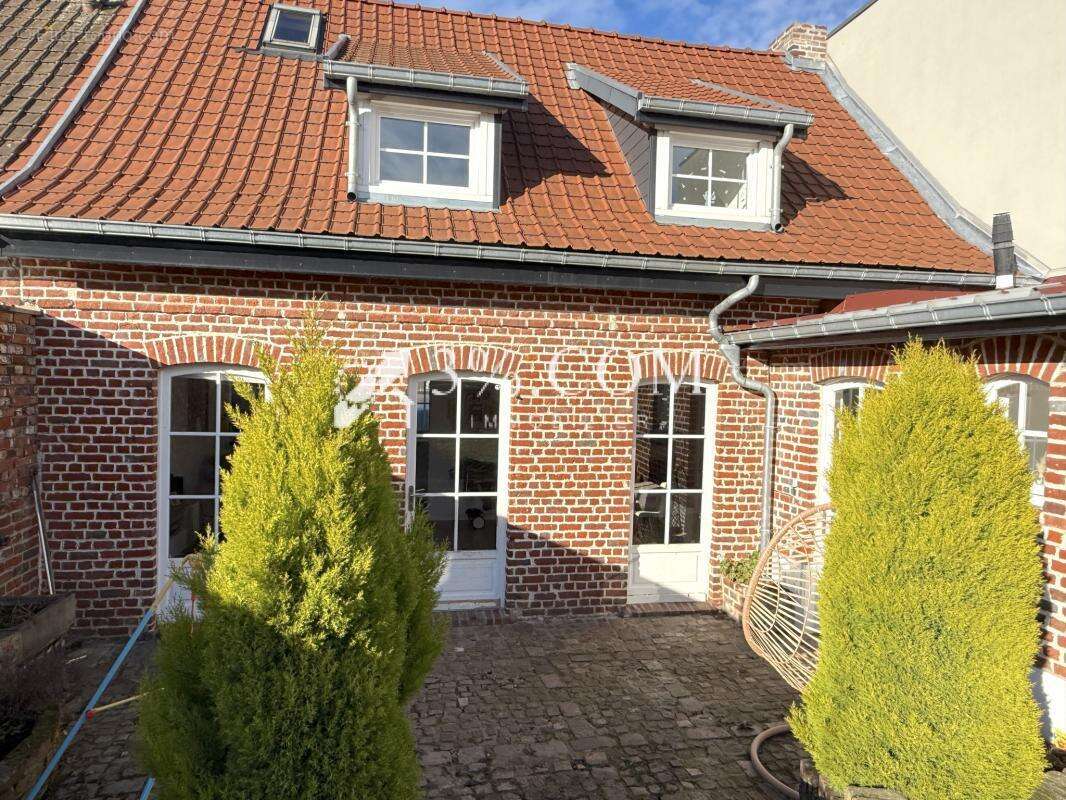 Maison à NEUVILLE-EN-FERRAIN