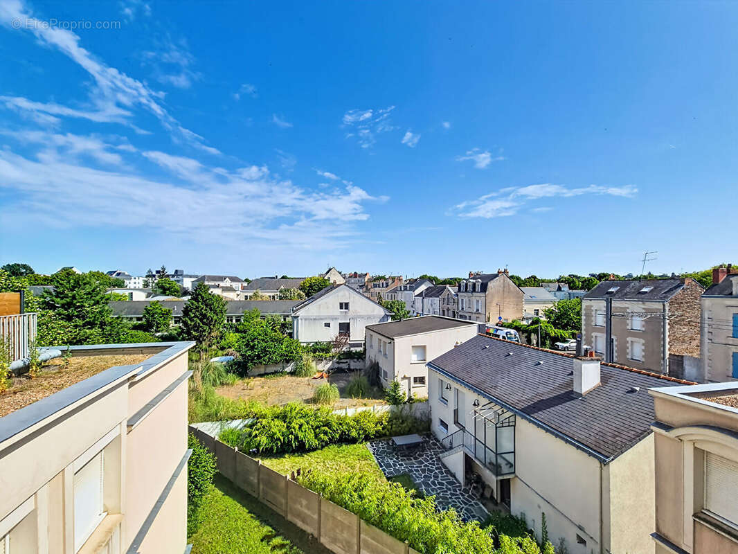 Appartement T3 de 67 m²  Quartier Lafayette - Rue de Létanduere - photo 16