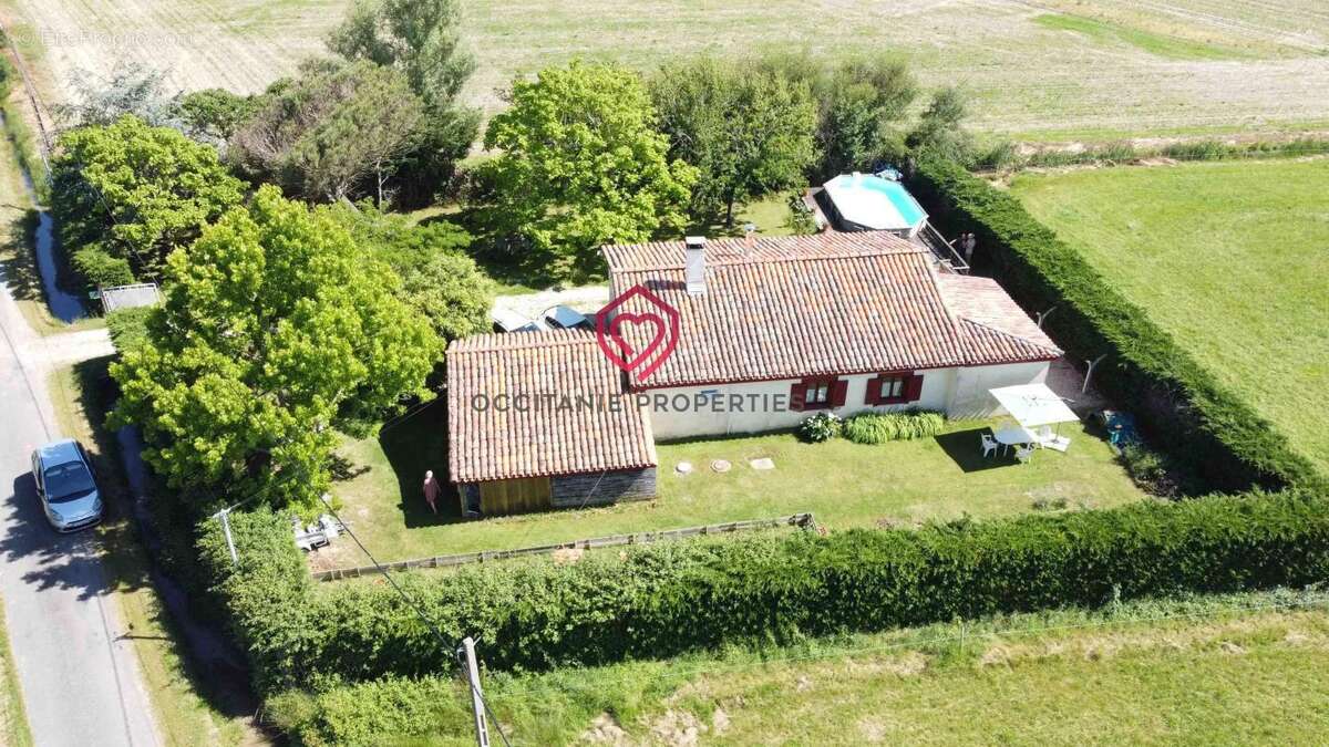Maison ancienne rénovée de plain pied - photo 12