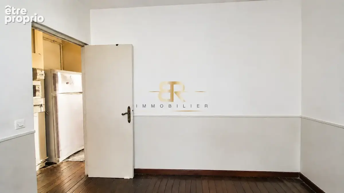 Dernier étage / lumineux / 2 pièces / plan fonctionnel / idéal investisseur - photo 3