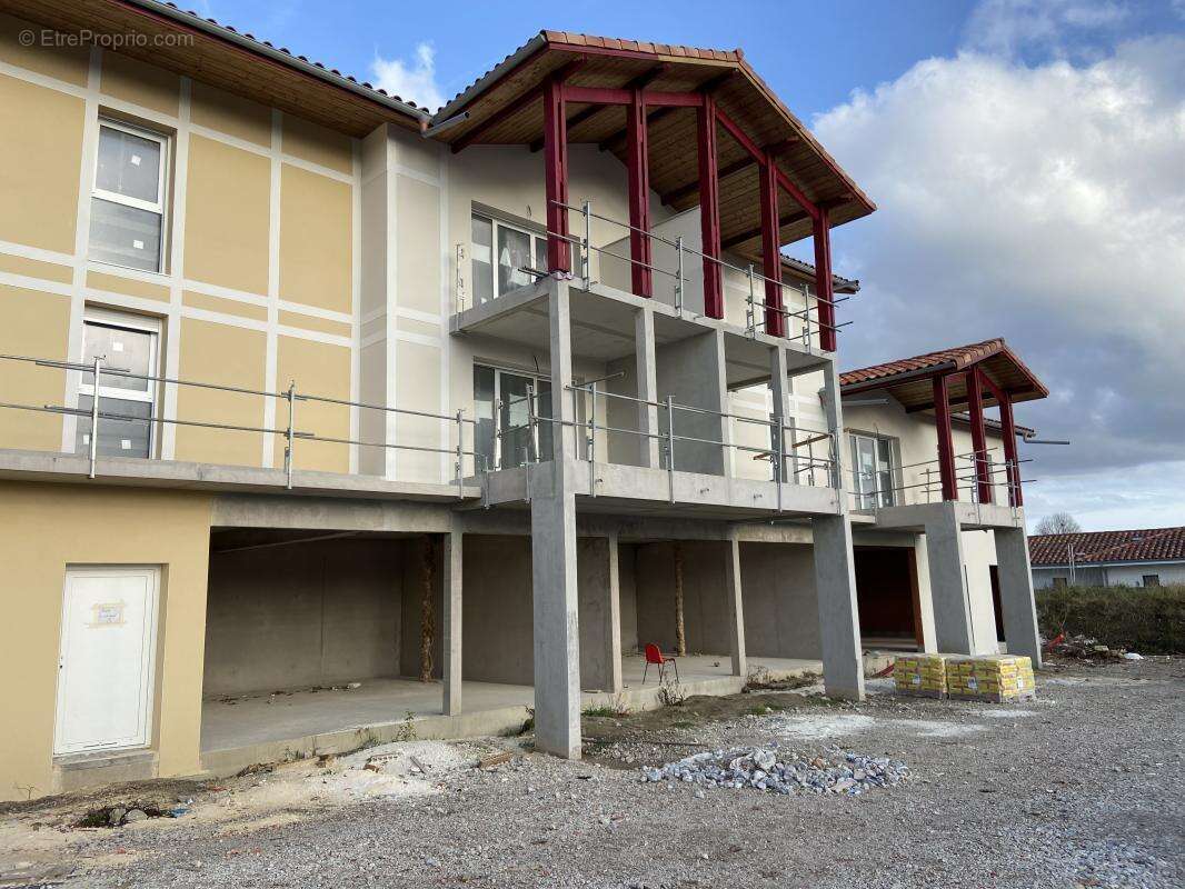 Commerce à SAINT-PAUL-LES-DAX