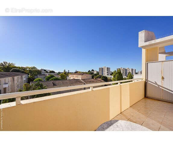 Appartement à MARSEILLE-11E