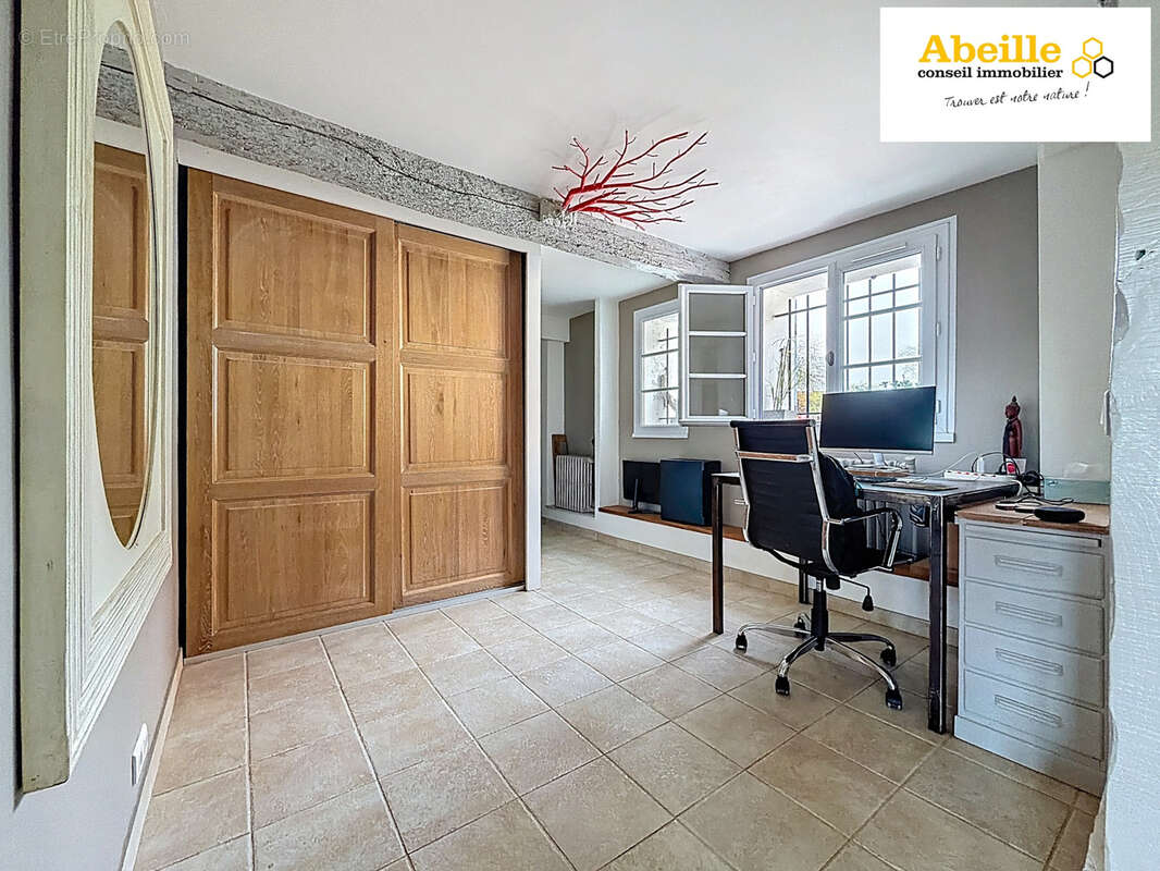 Maison à VAUGRIGNEUSE