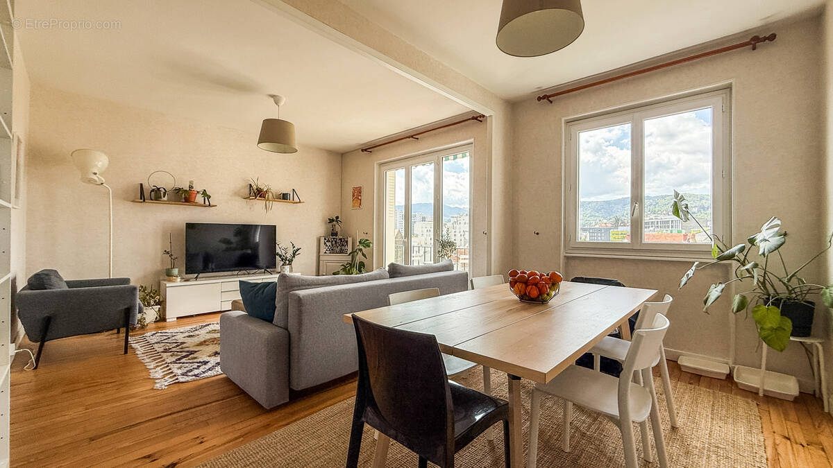 Appartement à CLERMONT-FERRAND