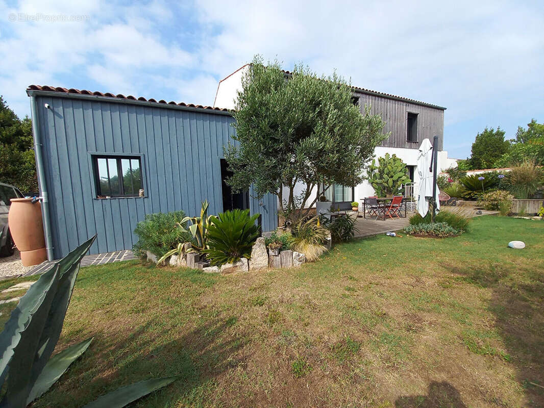 Maison contemporaine de 2019 - Volumes, confort et prestations de qualité - photo 4