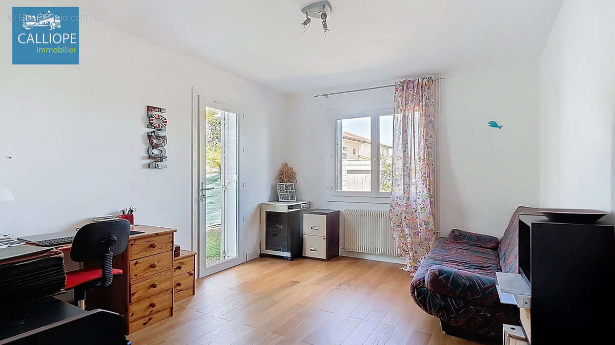 Maison à PAREMPUYRE