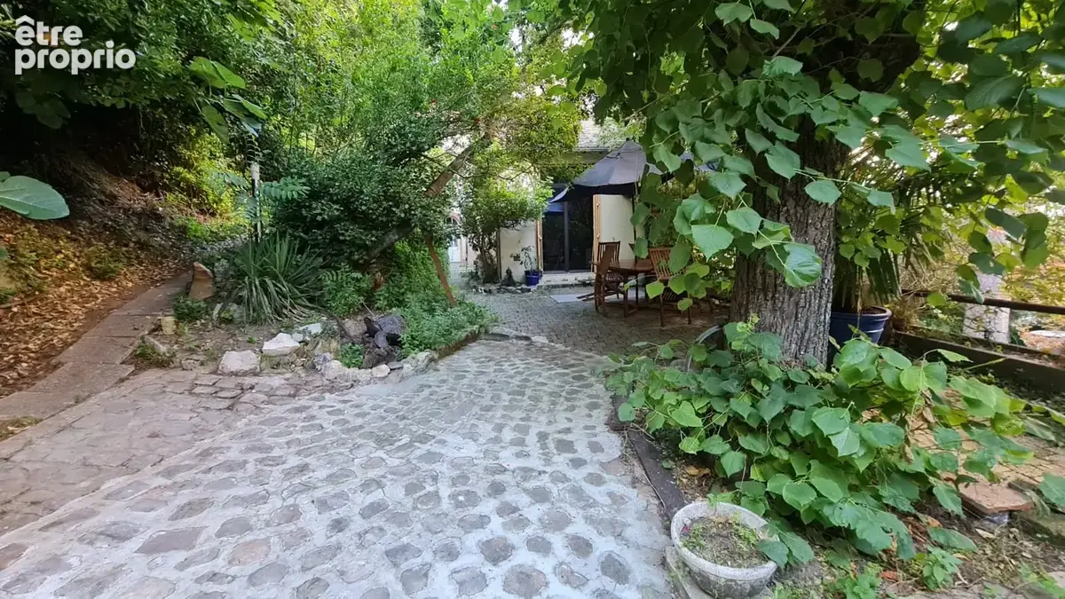 Appartement à MEULAN