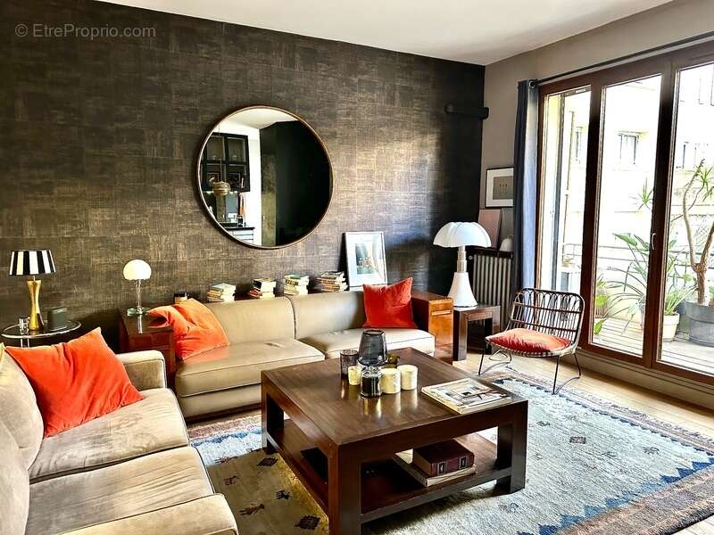 Appartement à MARSEILLE-8E