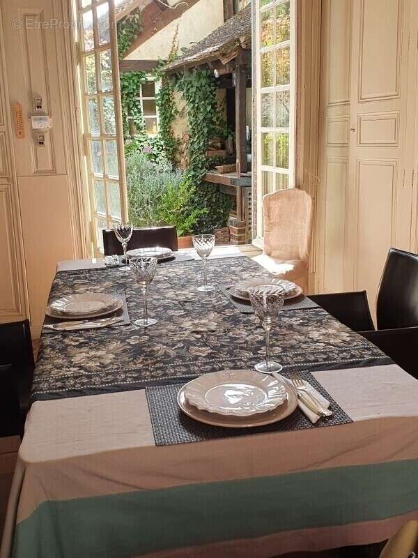 Maison à CHATEAUNEUF-EN-THYMERAIS