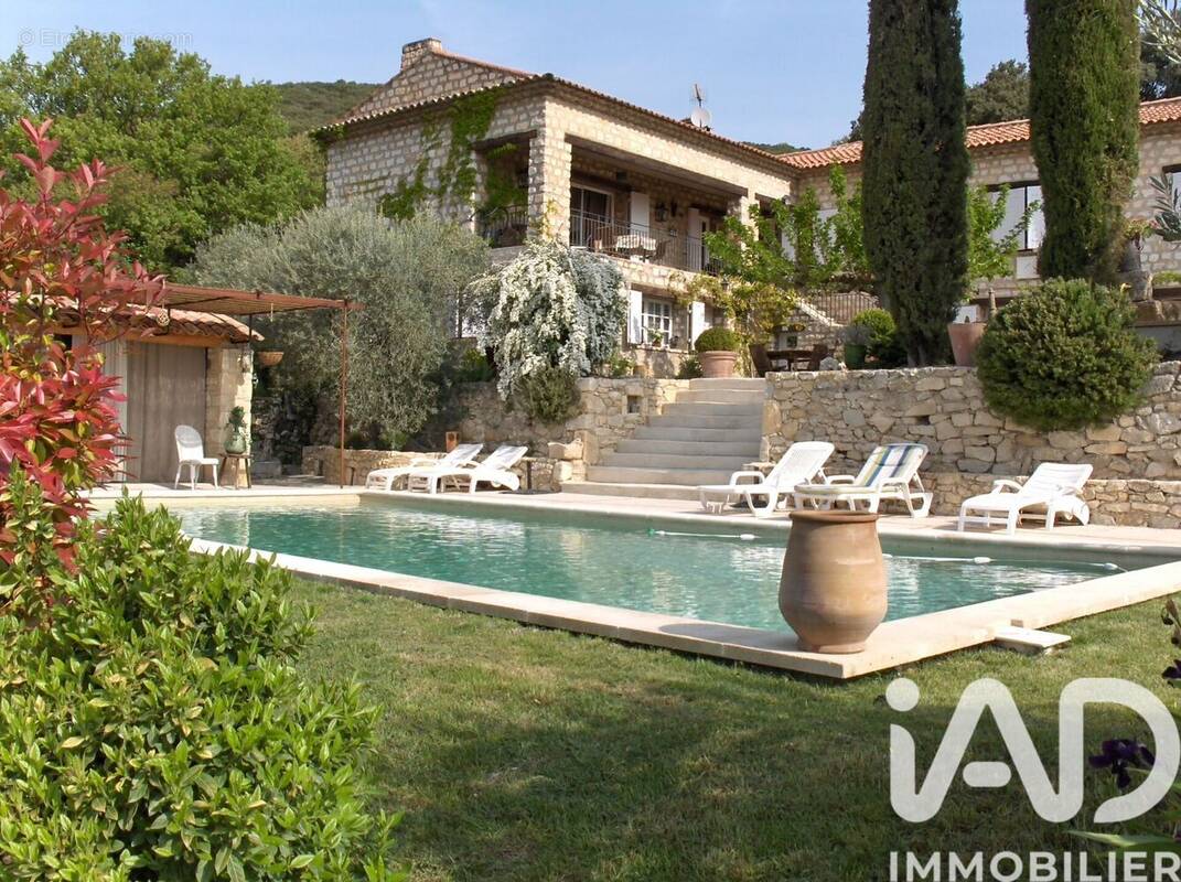 Photo 1 - Maison à LOURMARIN