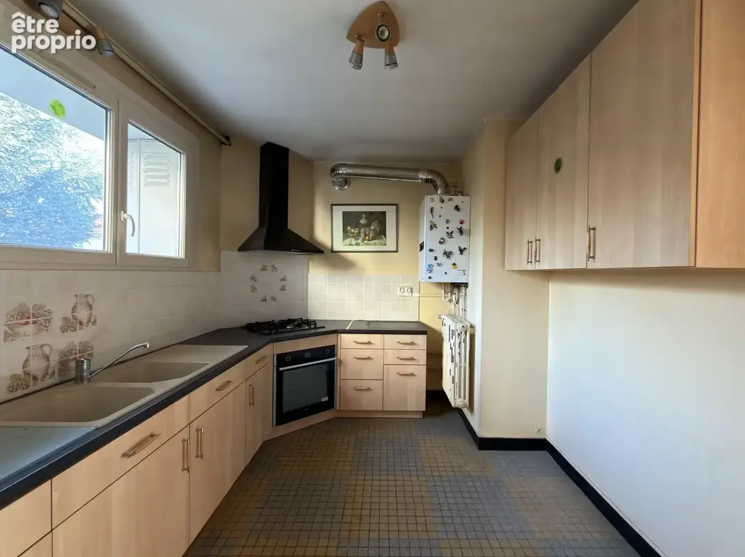 ARTEM, BELLE OPPORTUNITEE A SAISIR un appartement à rénové de 3 pièces très lumineux de 77,70 m2, situé au 1-e - photo 6