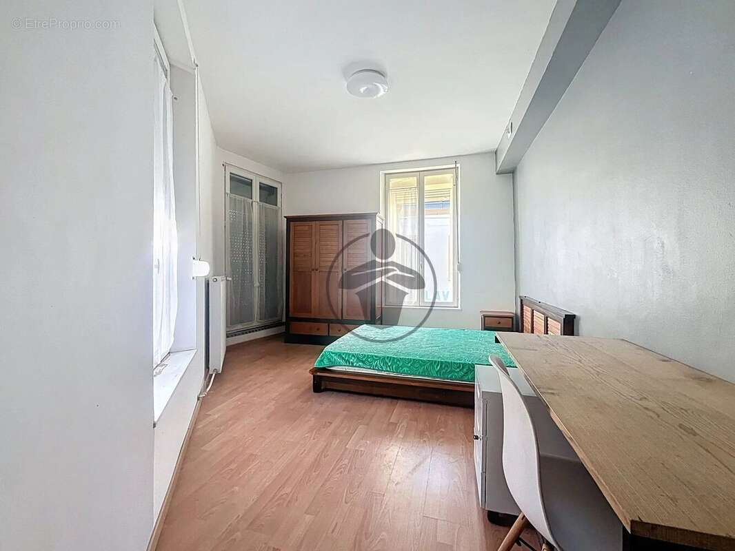 Maison à SAINT-QUENTIN