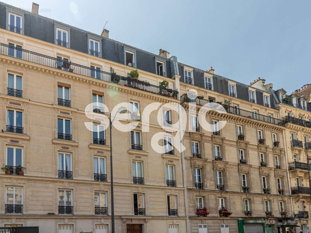 Appartement à PARIS-10E