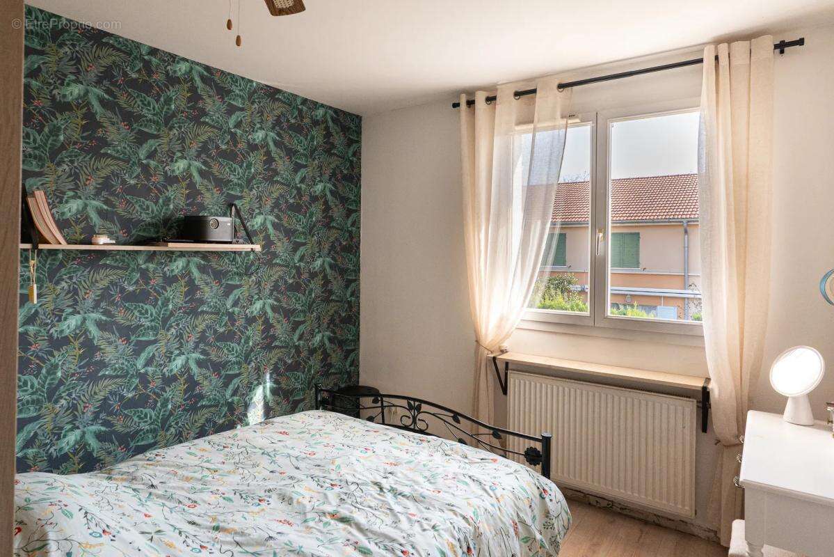 Appartement à VAULX-EN-VELIN