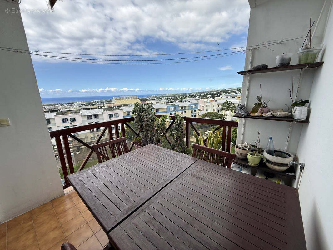 Appartement à SAINT-DENIS