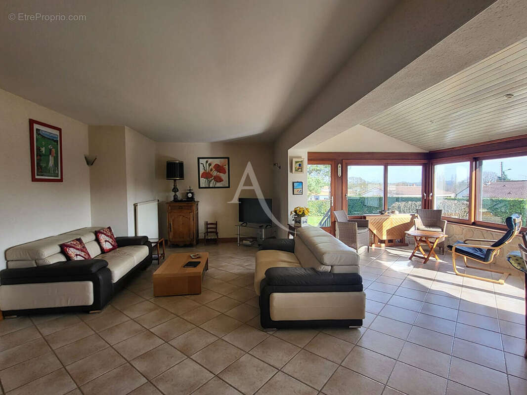 Maison à LA JUMELLIERE