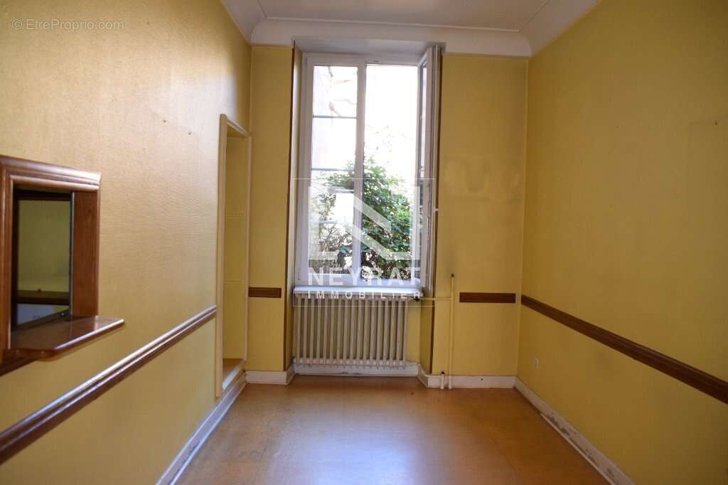 Appartement à ARNAY-LE-DUC