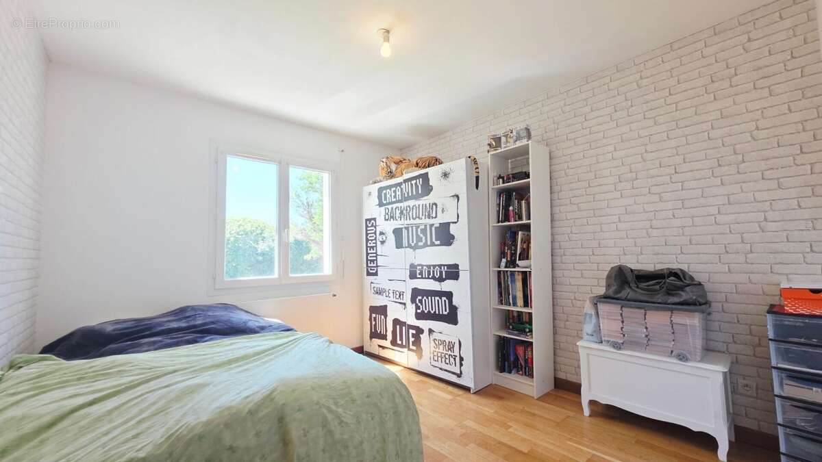 Bourges maison de 166 m² 5 chambres piscine garage - photo 15
