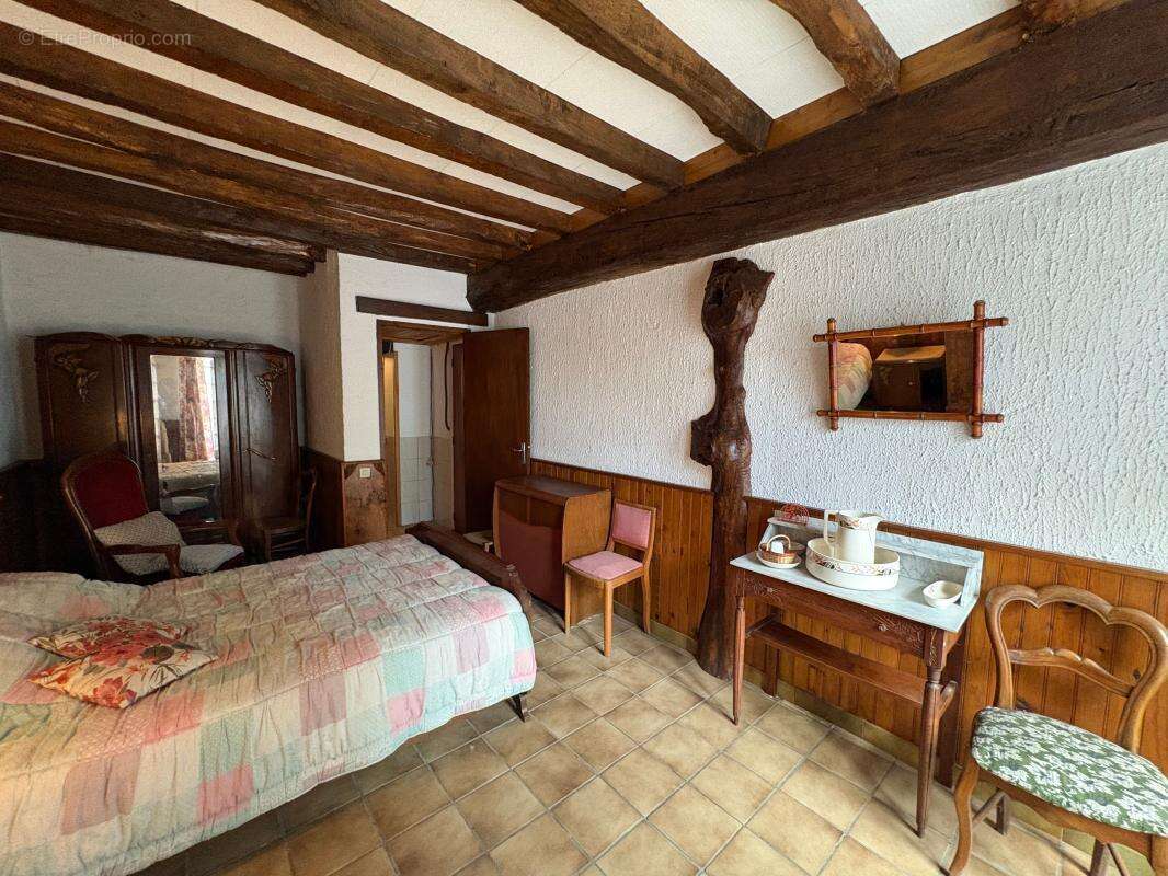 Maison à GIEVRES