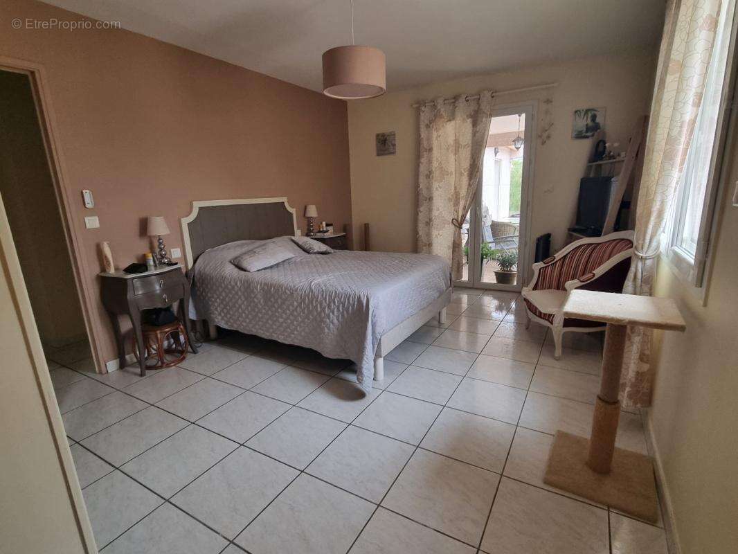 Maison 5 pièces 130 m² à vendre à Mirepeisset (11120) - photo 7