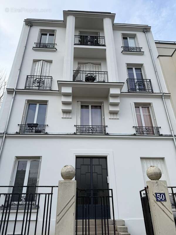 Appartement à ISSY-LES-MOULINEAUX