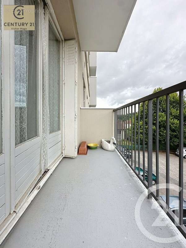 Appartement 78 m² à Limoges  - photo 7