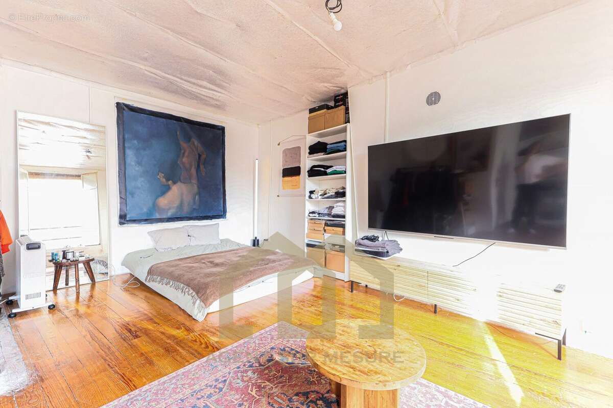 Appartement à PARIS-11E