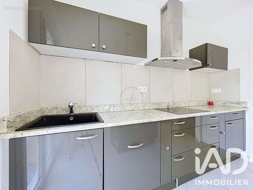 Maison 128 m² à Agde  - photo 8