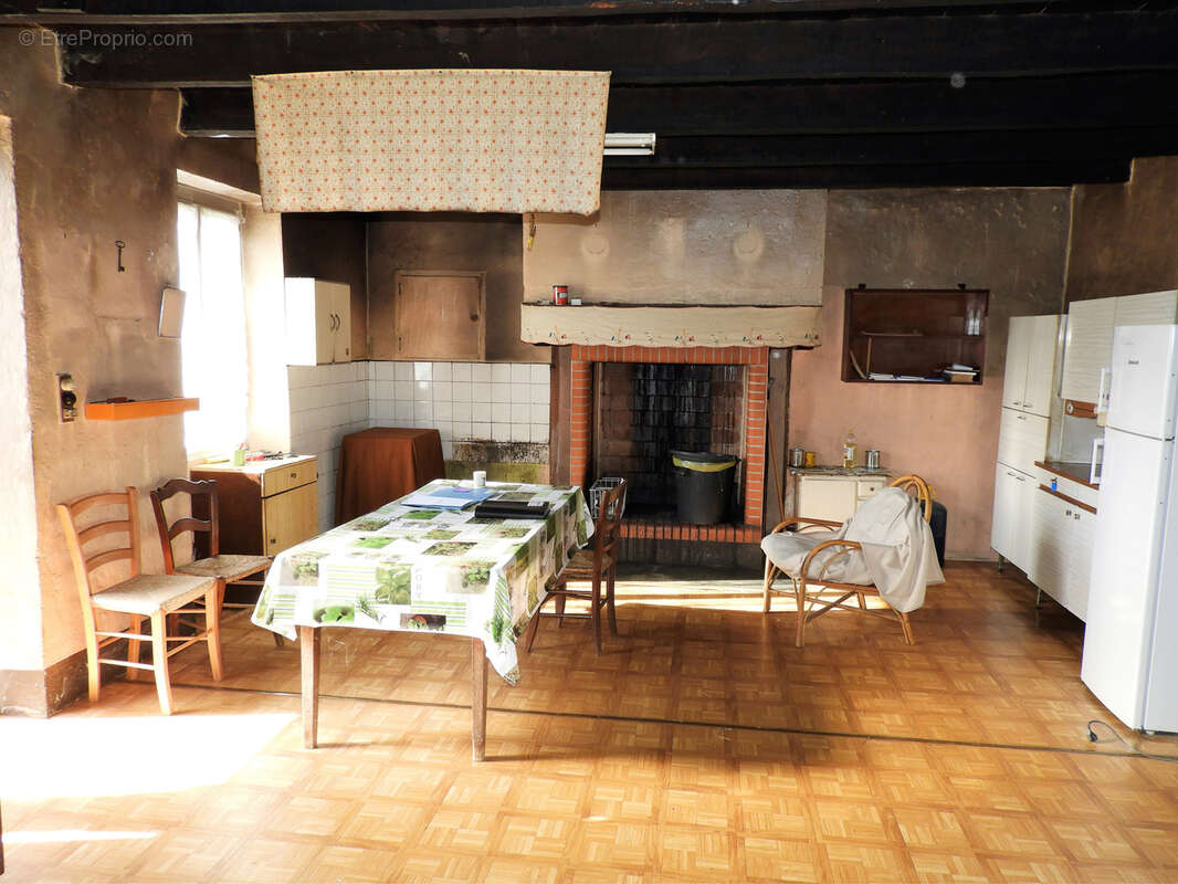 Maison à SAVIGNAC