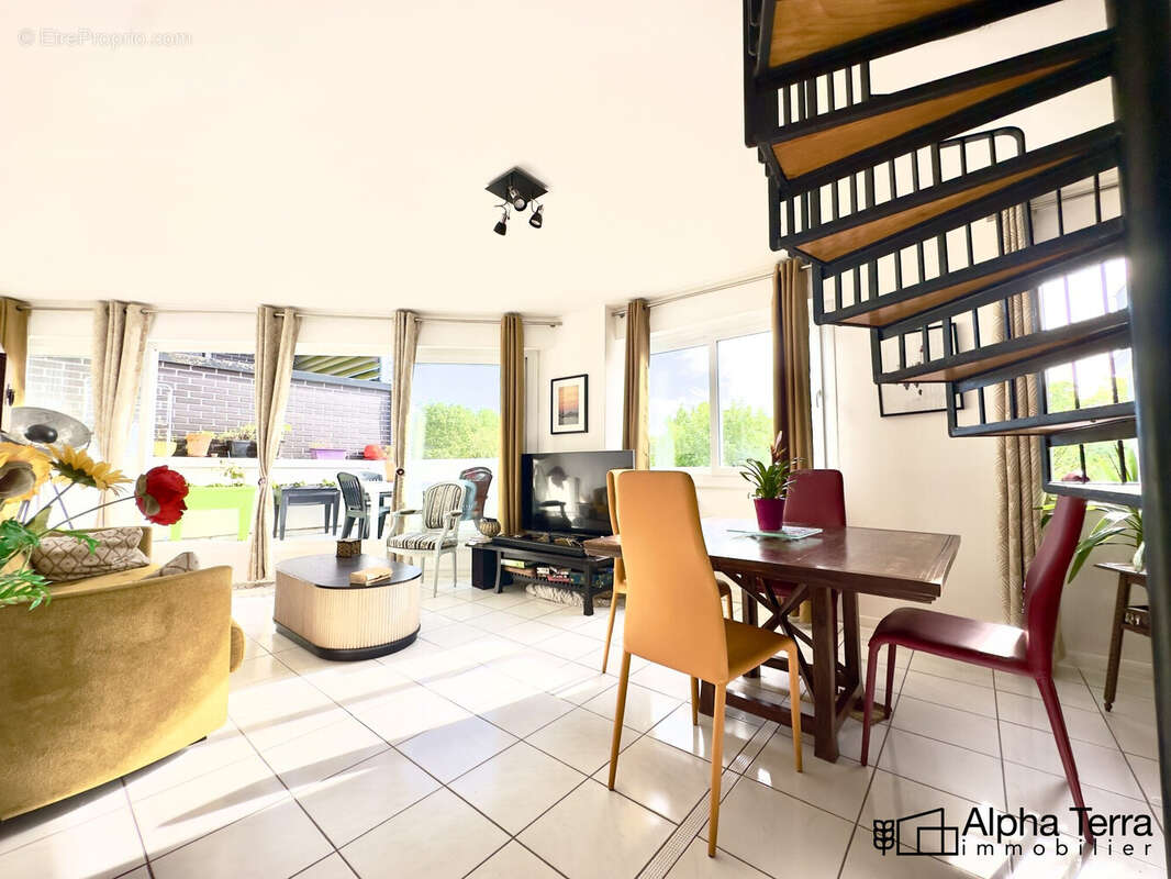 Appartement à HEROUVILLE-SAINT-CLAIR