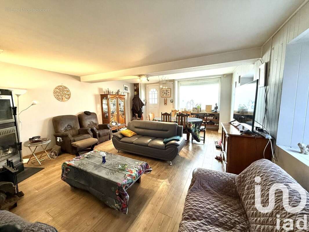 Photo 2 - Maison à LAGOR