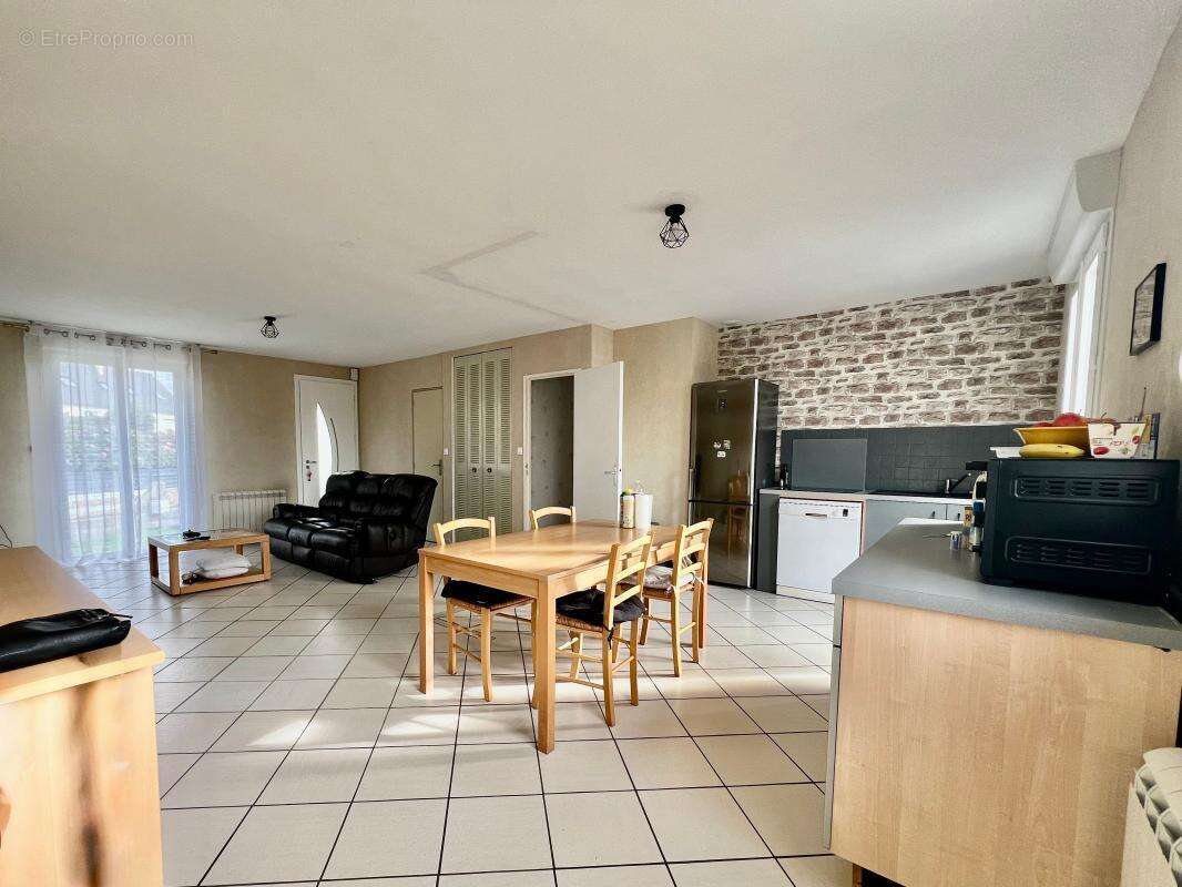 Maison à SAINT-RENAN