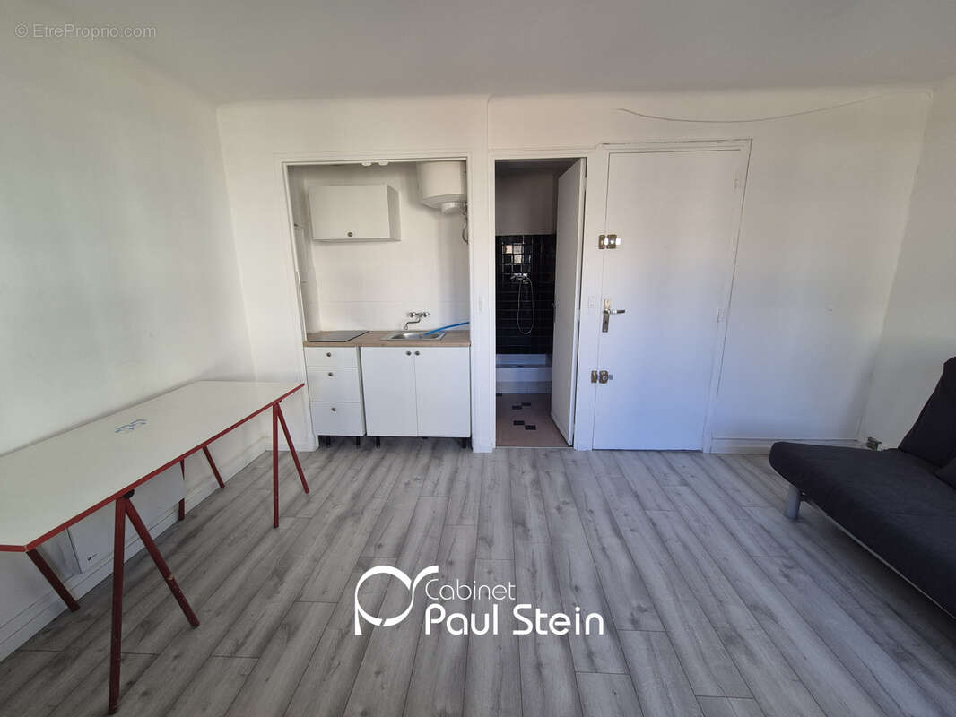 Appartement à MARSEILLE-4E