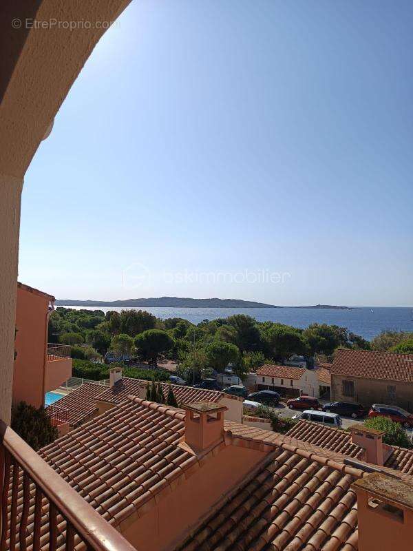 Appartement à HYERES