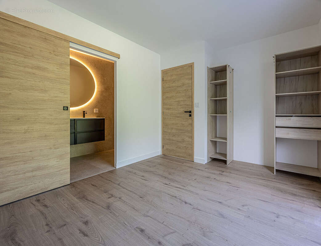 Maison neuve Surgeres / frais de notaire réduits - photo 11