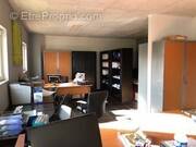 Commerce à MANDELIEU-LA-NAPOULE