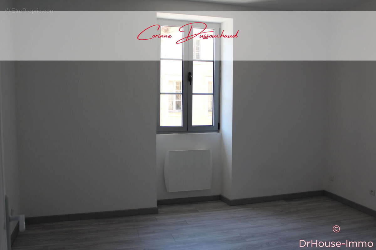 Maison 69 m² à Exideuil  - photo 6