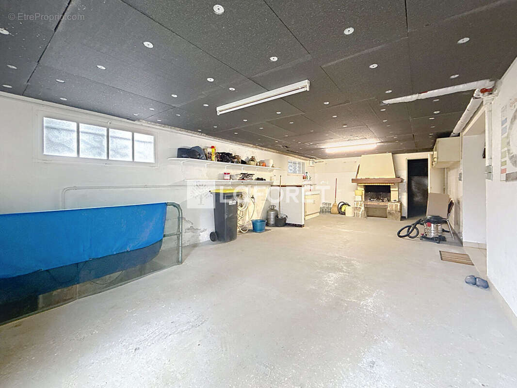 Maison à DOUE-LA-FONTAINE