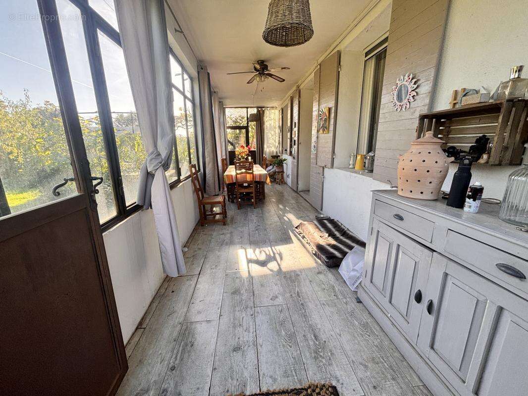 Appartement à PLAN-DE-CUQUES