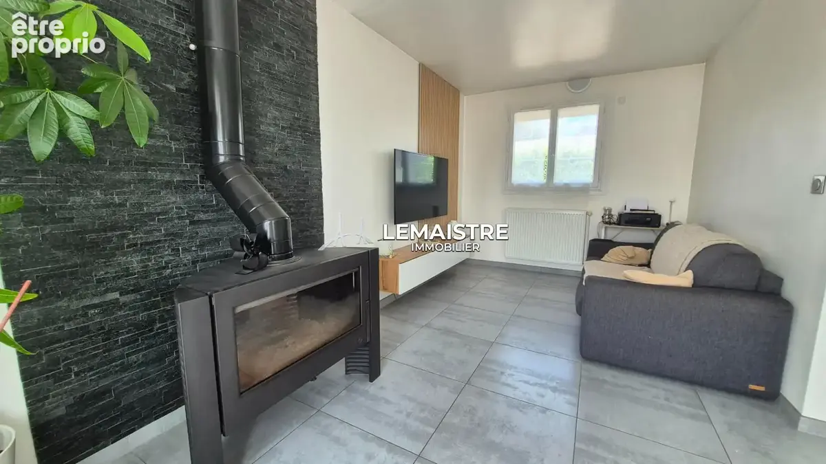 Maison à vendre - Saint-Martin-du-Manoir - 3 chambres - Sous-sol complet - Poêle à bois - Au calme - photo 9