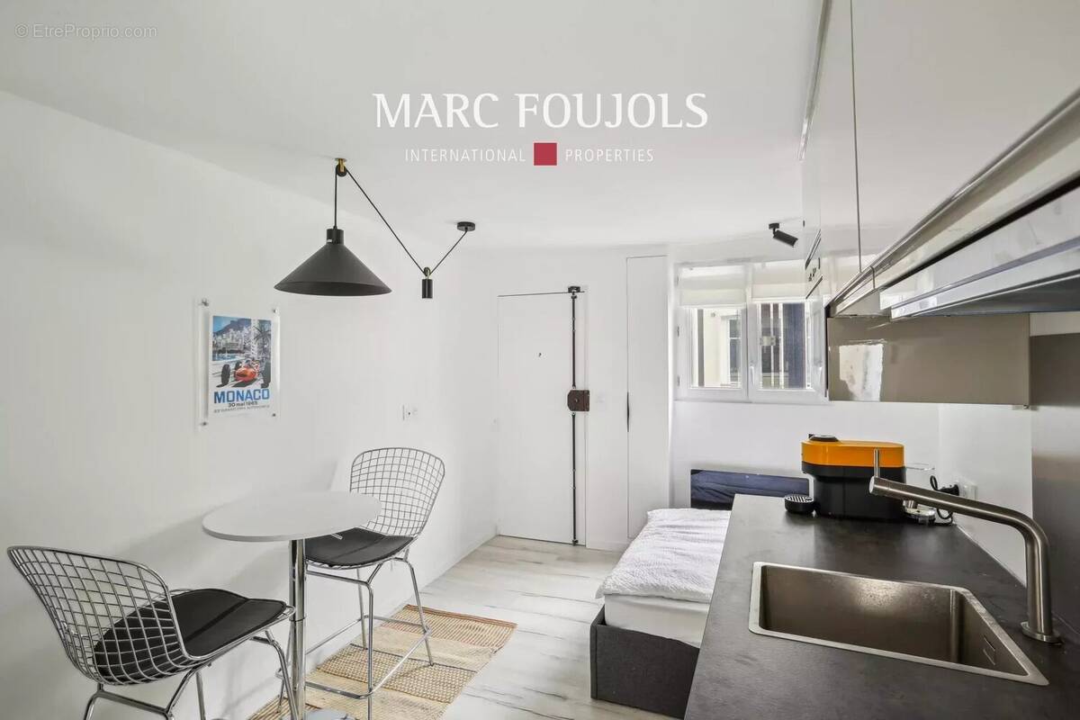Appartement à PARIS-6E