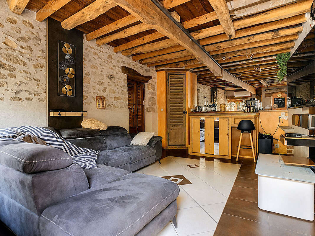 Maison - T4 - 122 m² - photo 4