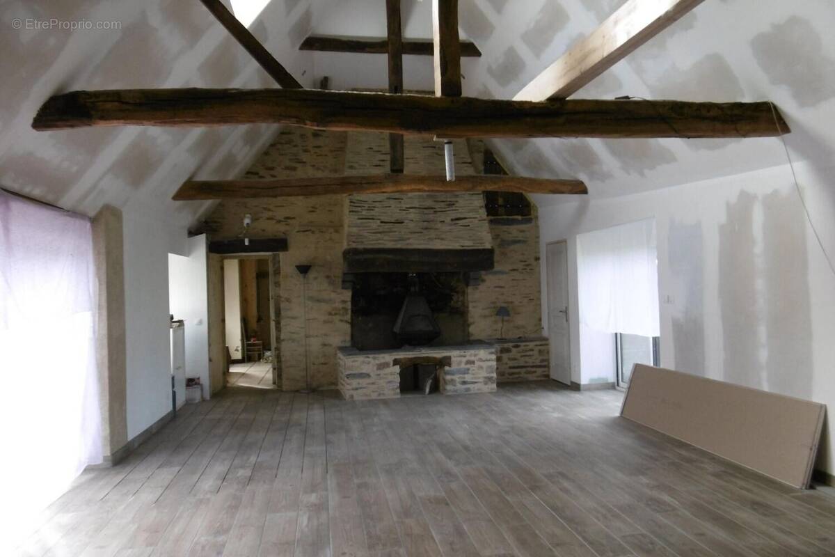 Photo 1 - Maison à COMBREE