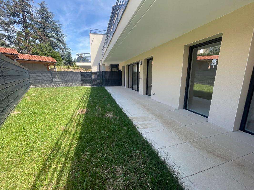 Appartement à VAUGNERAY