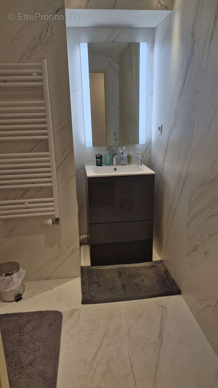 Appartement à LA RAVOIRE