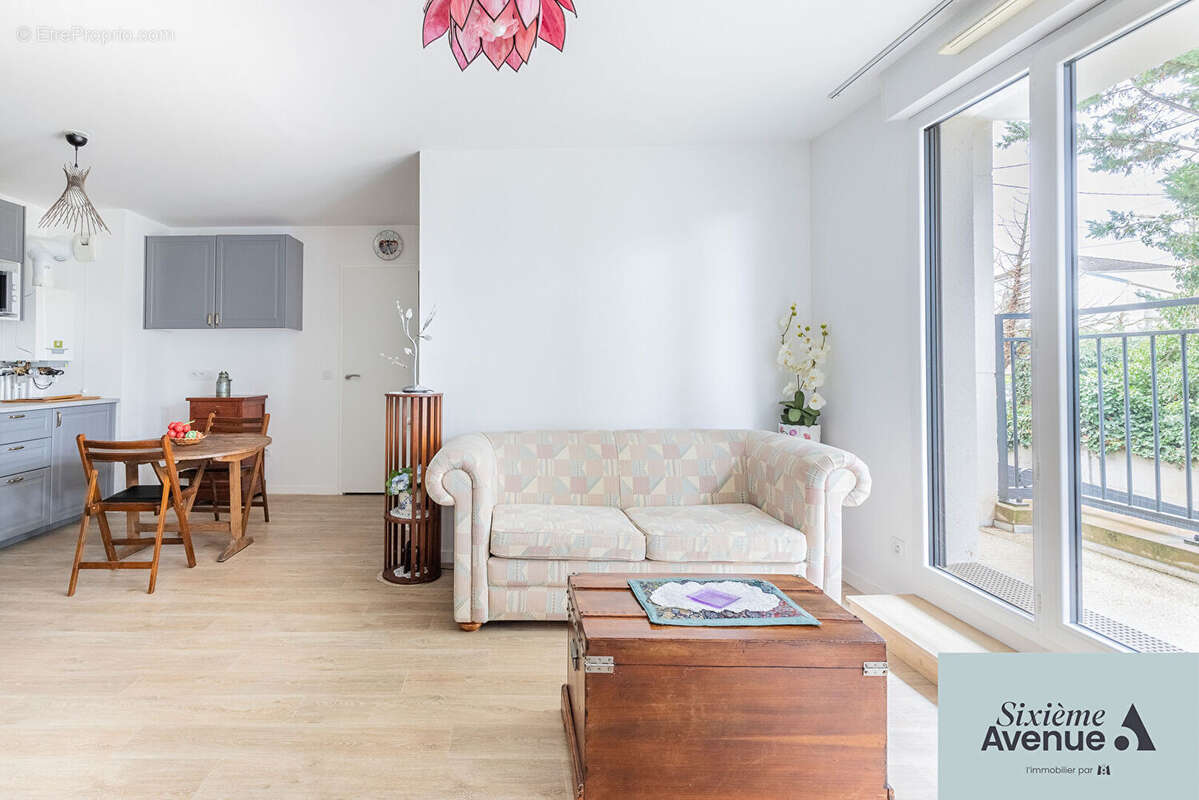 Appartement à SAINT-MICHEL-SUR-ORGE