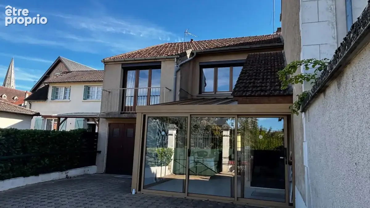 Maison 6 pièces 121 m² à vendre à Auxerre (89000) - photo 2